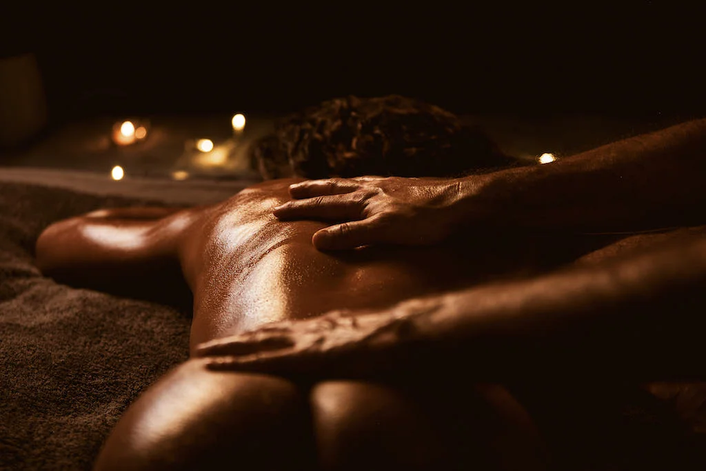 Tantra vs &Eacute;rotisme
